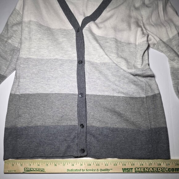 Eddie Bauer Womens Gray and White Striped Cardigan Sweater Size Large - Picture 5 of 12